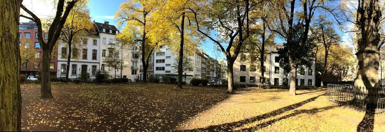 Statthaus - Statt Hotel Colonia 0*,